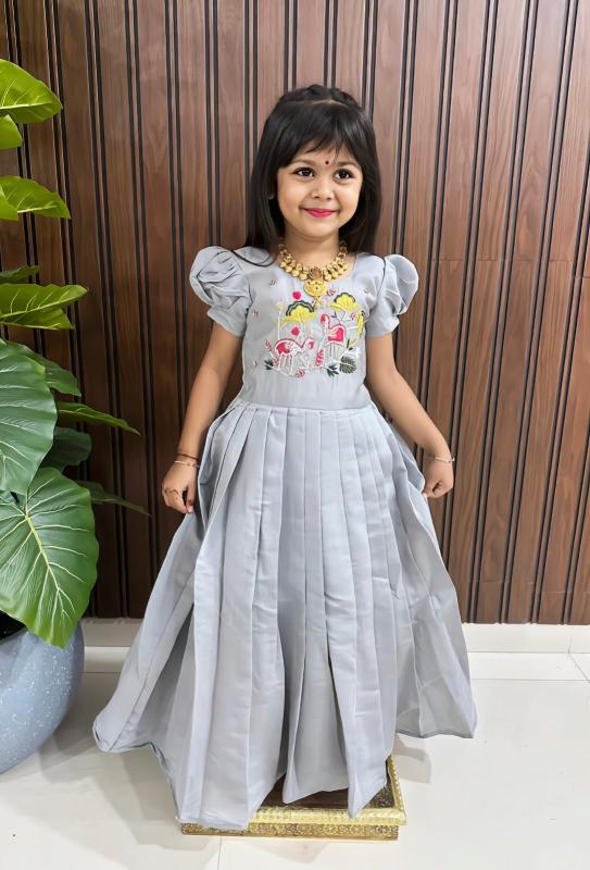 kids gown cotton silk Children wear manufacturers in Surat